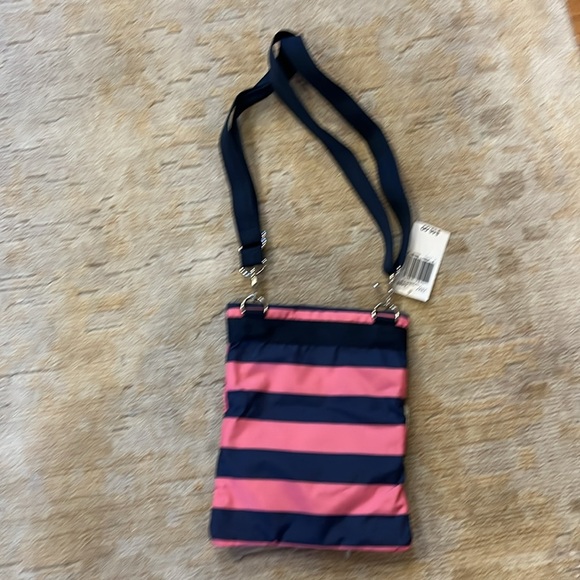 NWT LeSportsac Crossbody purse - Picture 4 of 4
